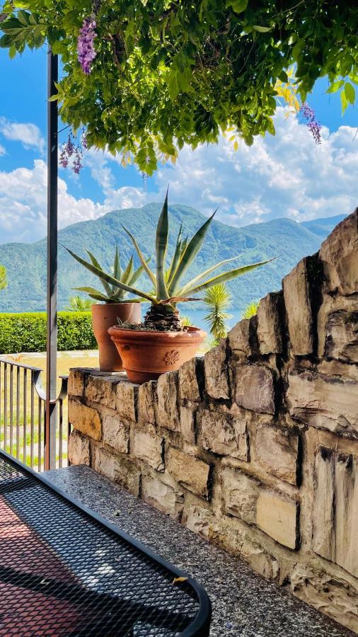 Lake View, Swimming Pool, Tennis Court And Private Parking Mezzegra Luaran gambar