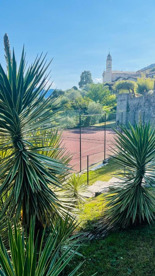 Lake View, Swimming Pool, Tennis Court And Private Parking Mezzegra Luaran gambar